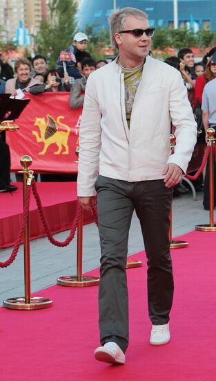 Sergey Svetlakov