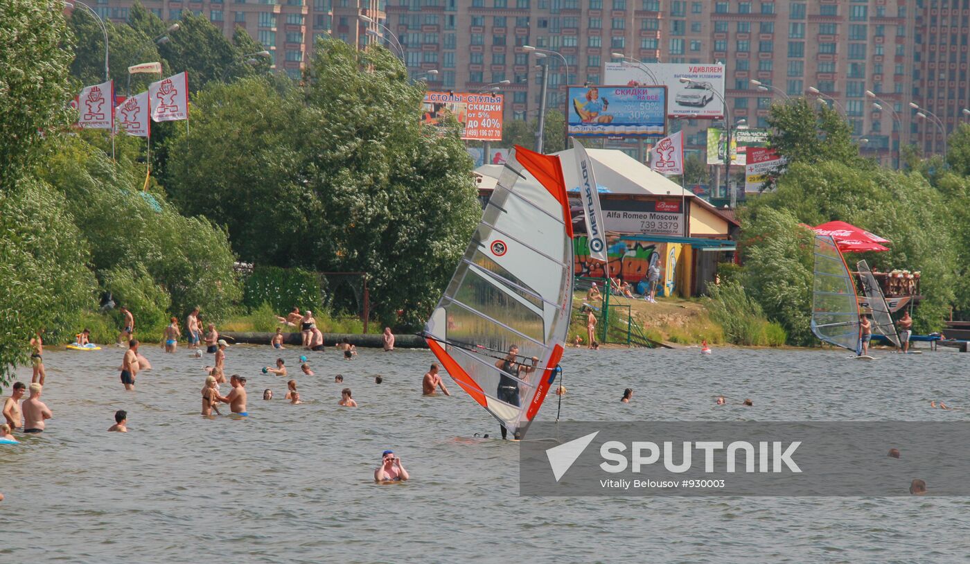 City residents rest in Moscow