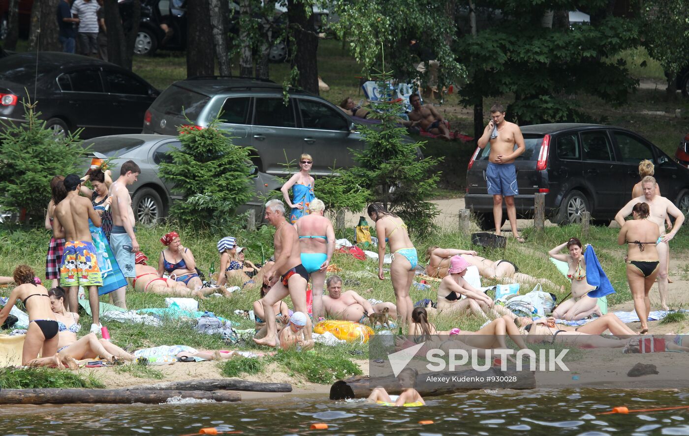 Moscow residents at rest