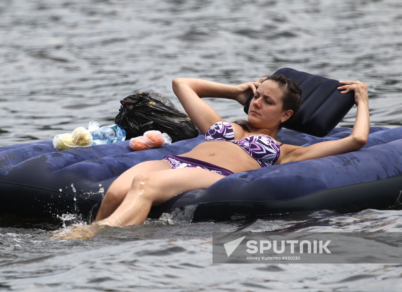 Moscow residents at rest