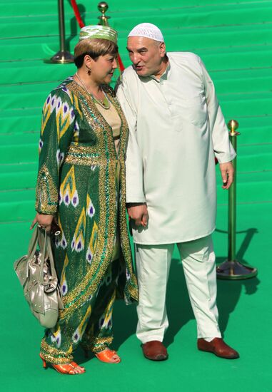 Alexei Petrenko with his wife Azino