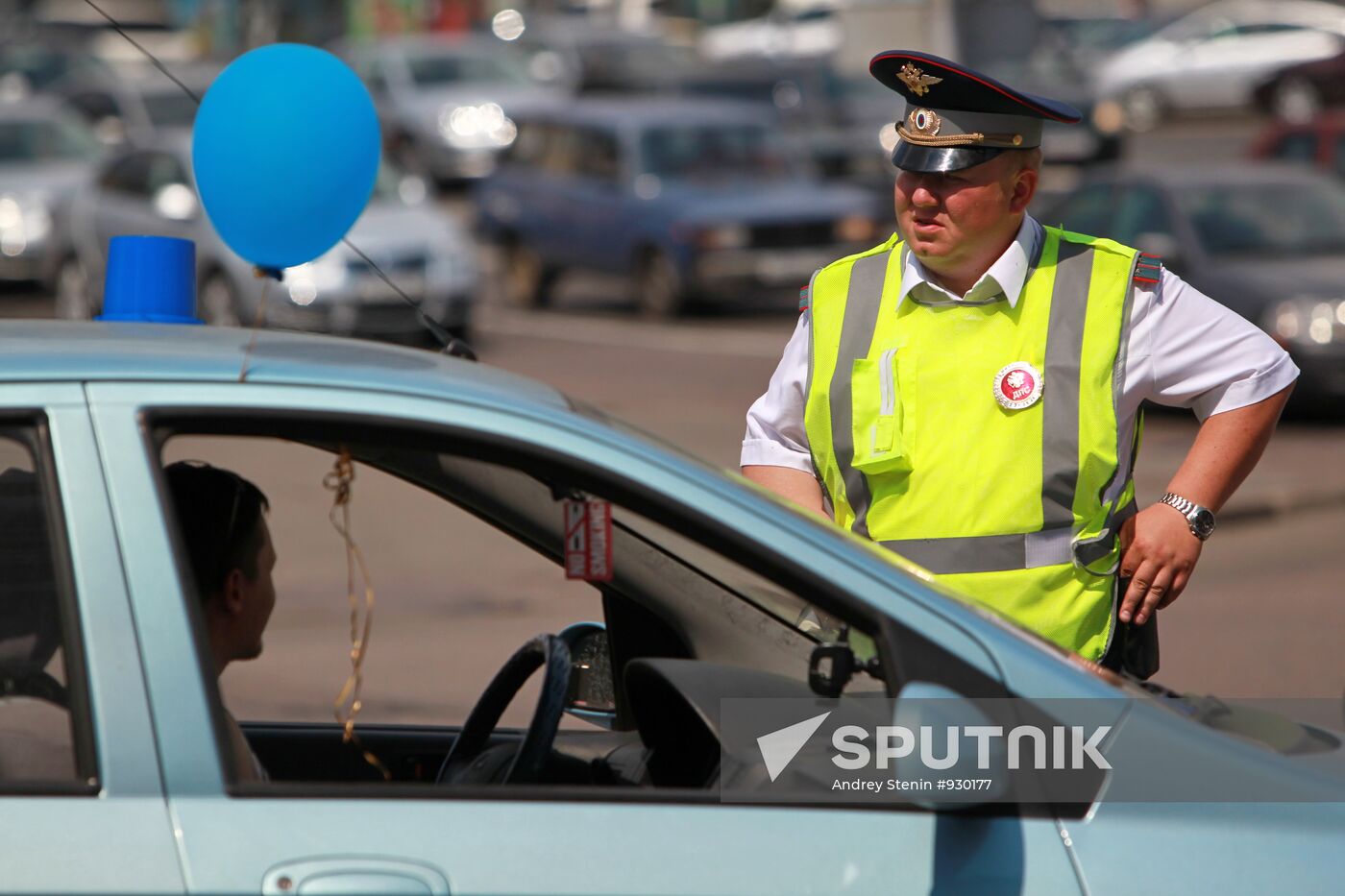 Blue Buckets movement rallies to mark traffic police anniversary
