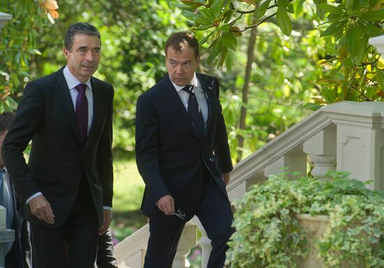 Dmitry Medvedev meets with members of Russia-NATO Council