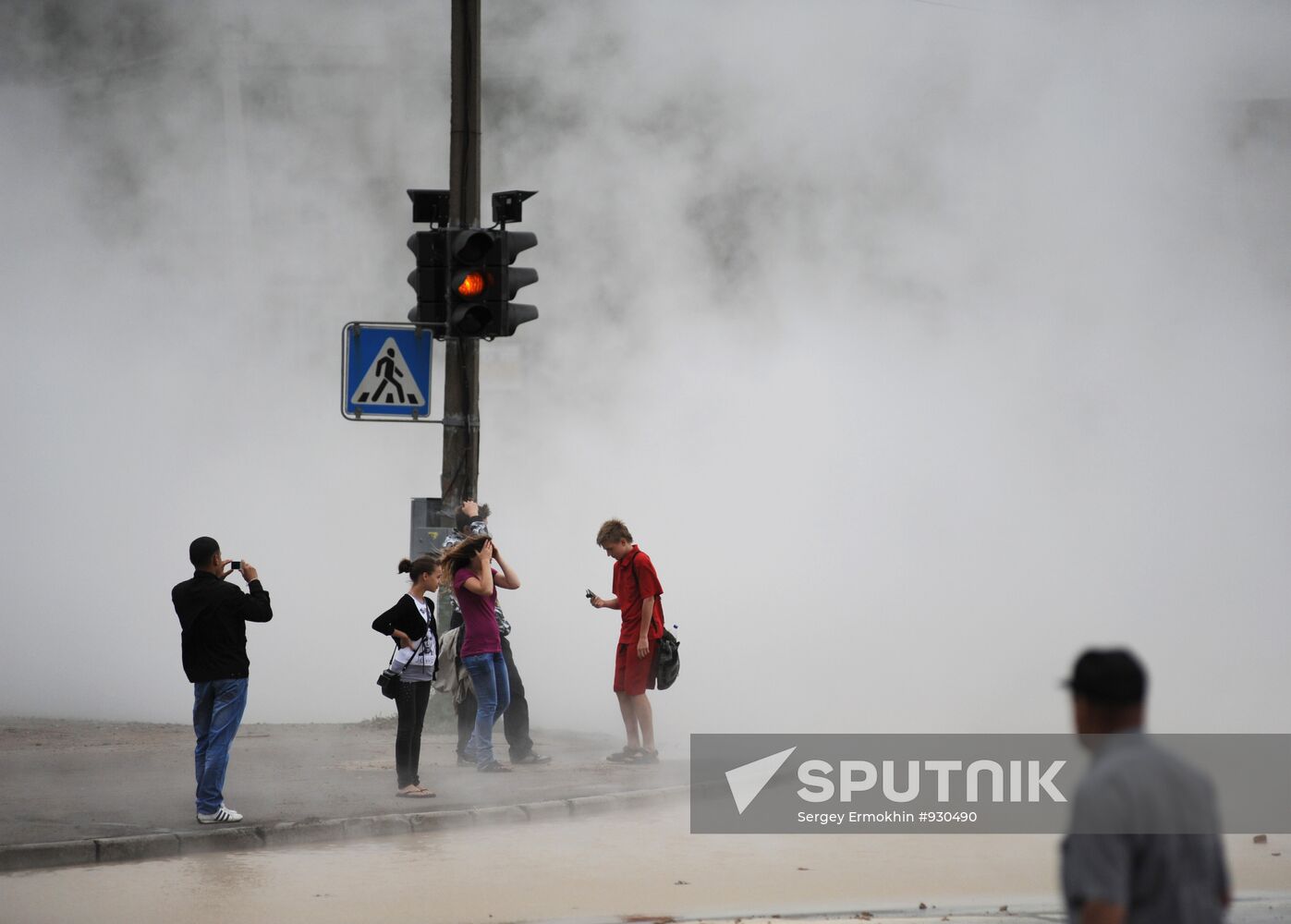 Esenina street in St. Petersburg flooded with boilng water