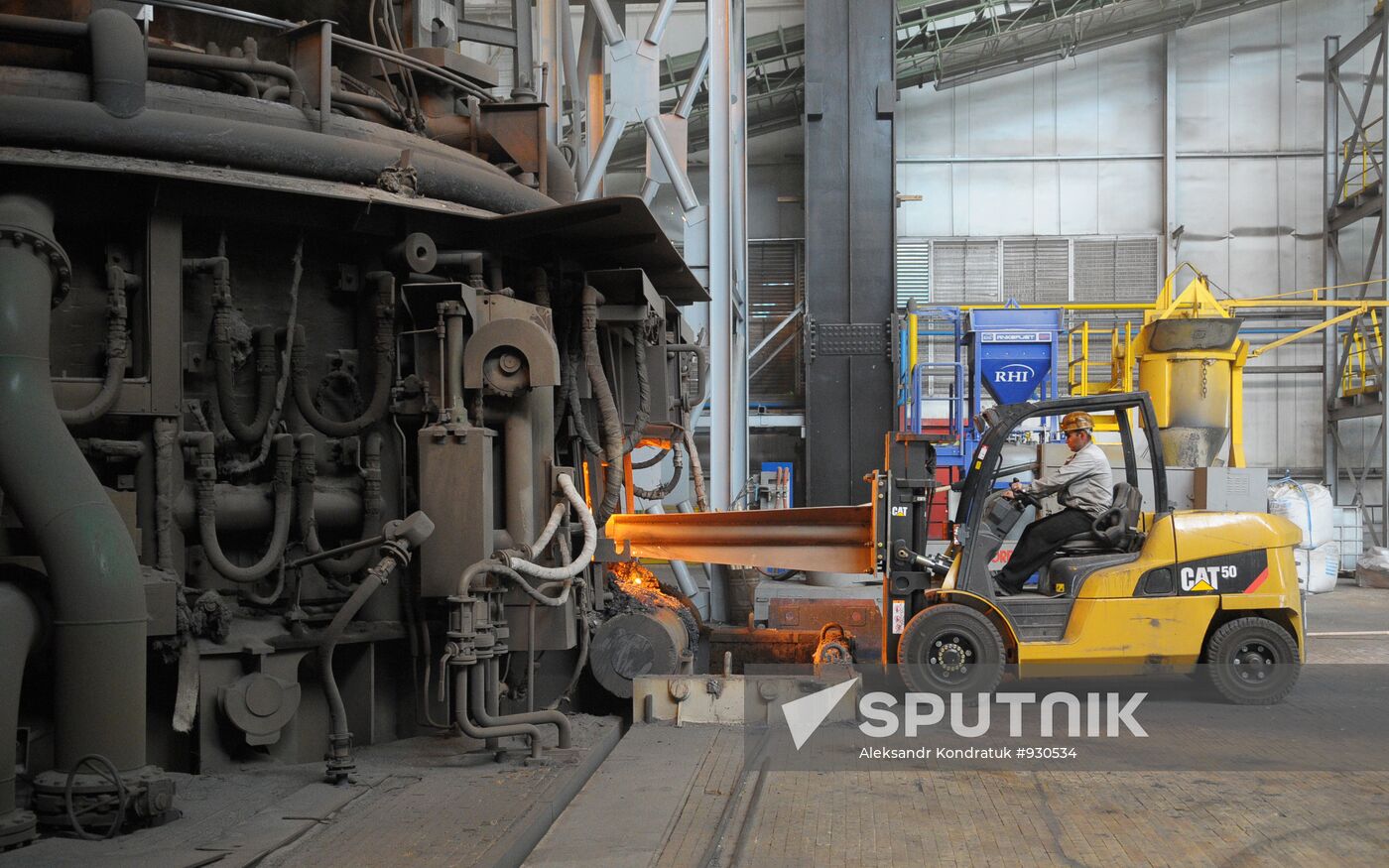 Work at Pervouralsk new pipe plant