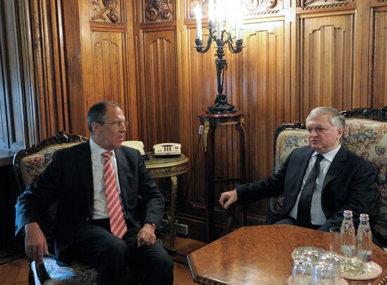 Sergei Lavrov and Edward Nalbandian