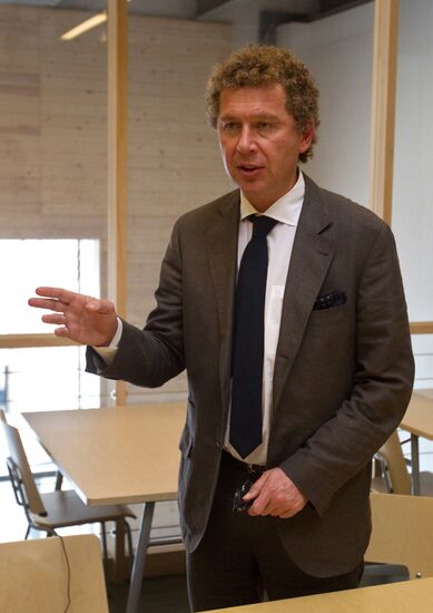 Alexander Mamut gives interview