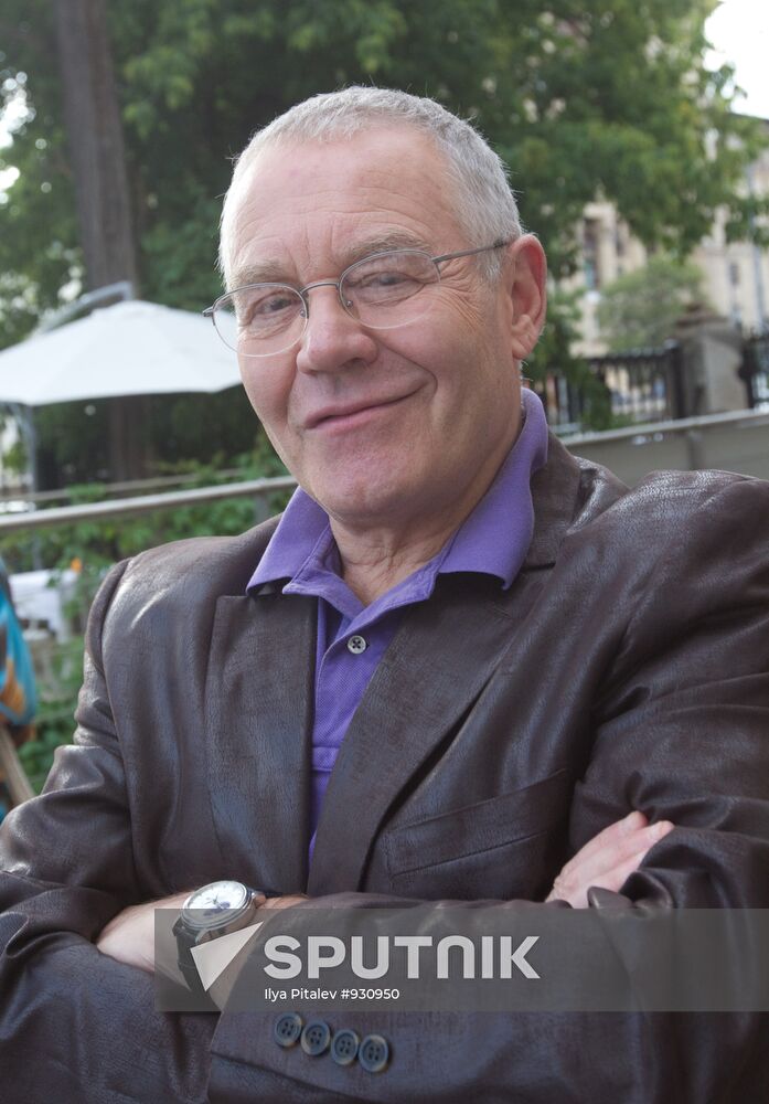 Alexander Zhurbin