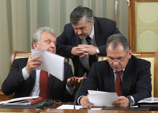 Viktor Khristenko, Andrei Klepach and Sergei Shoigu