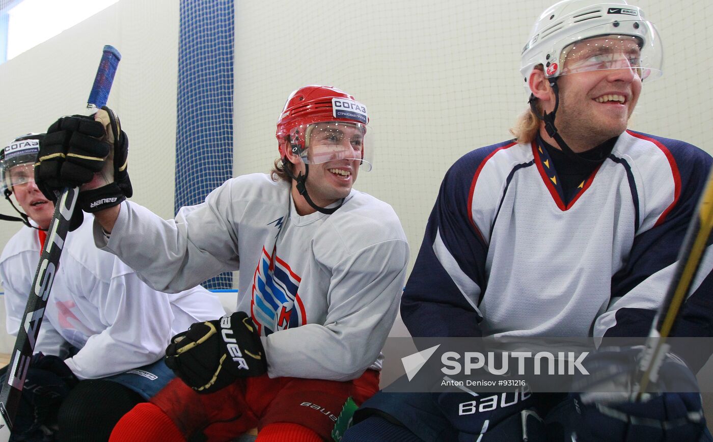Ice Hockey. Summer gathering of players in KHL Novogorsk