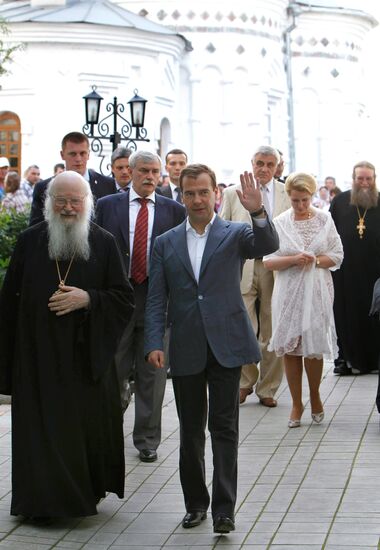 President Medvedev, First Lady visit Murom