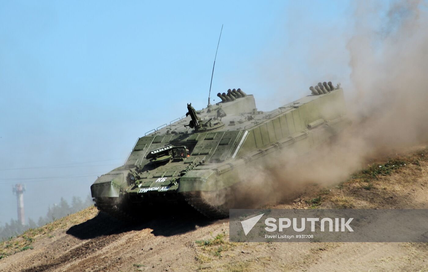 VTTV Omsk 2011 high-tech equipment and weapons exhibition