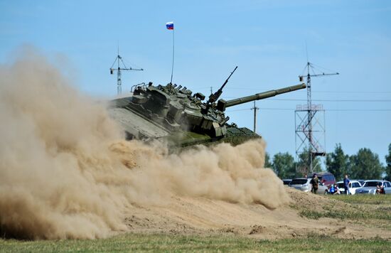 VTTV Omsk 2011 high-tech equipment and weapons exhibition