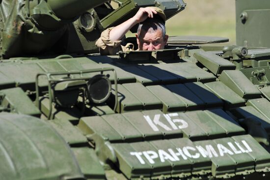 VTTV Omsk 2011 high-tech equipment and weapons exhibition