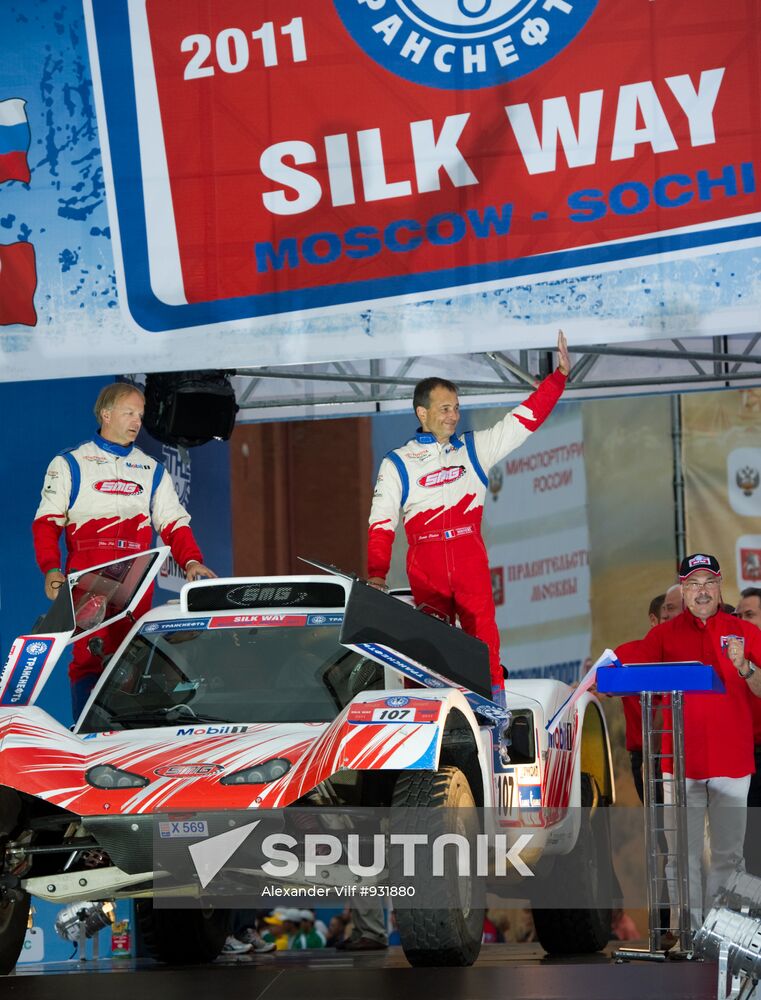 Motorsport. Start of rally-ride "Silk Way"