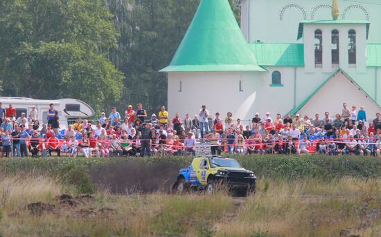 Motorsport. Start of rally-ride "Silk Way" in Tula region