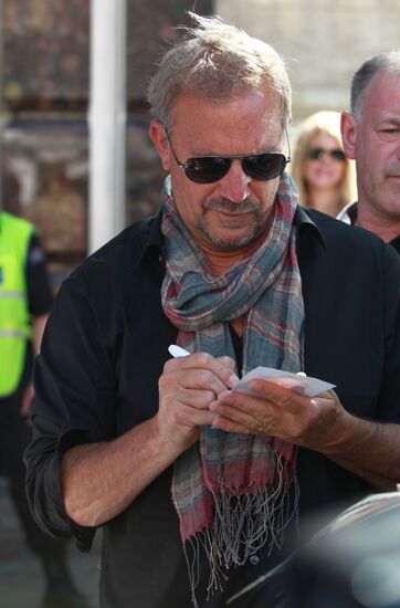 Kevin Costner