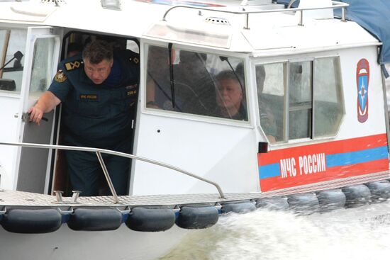 Pleasure boat "Bulgaria" sinks on Volga river