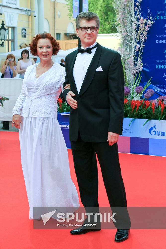 Igor Kostolevsky and Anastasiya Vertinskaya