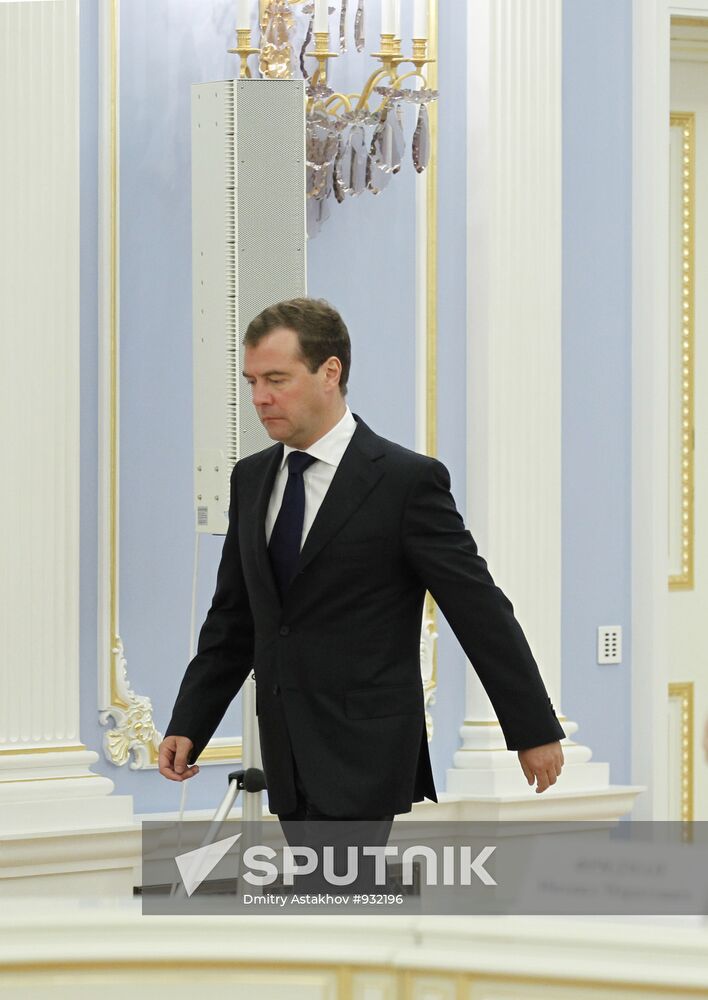 Dmitry Medvedev meets with business leaders at Gorki residence