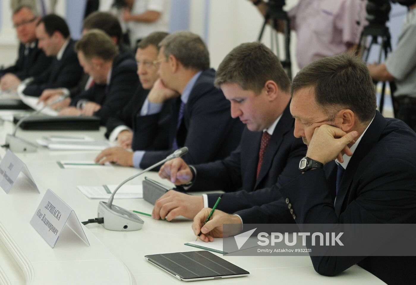 Oleg Deripaska and Yevgeny Dod