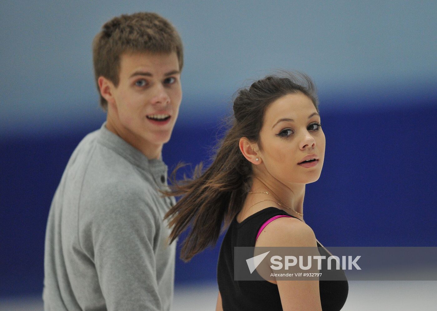 Coach Nikolai Morozov holds training session with his skaters