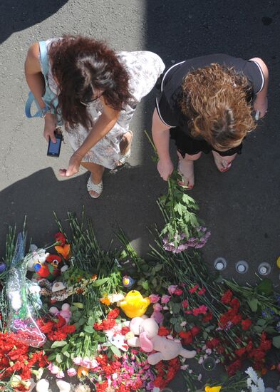 People mourn Bulgaria cruise boat victims in Kazan