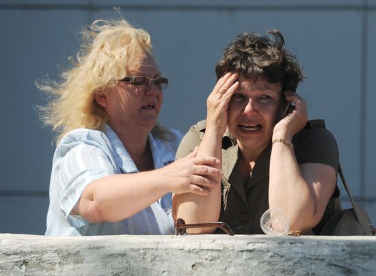 People mourn Bulgaria cruise boat victims in Kazan