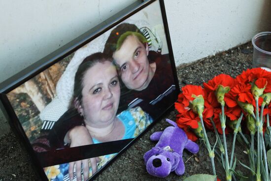 People mourn Bulgaria cruise boat victims in Kazan