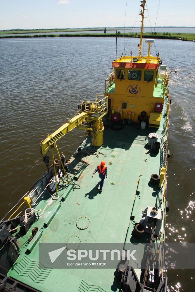 Kaliningrad Sea Canal navigation equipment serviced