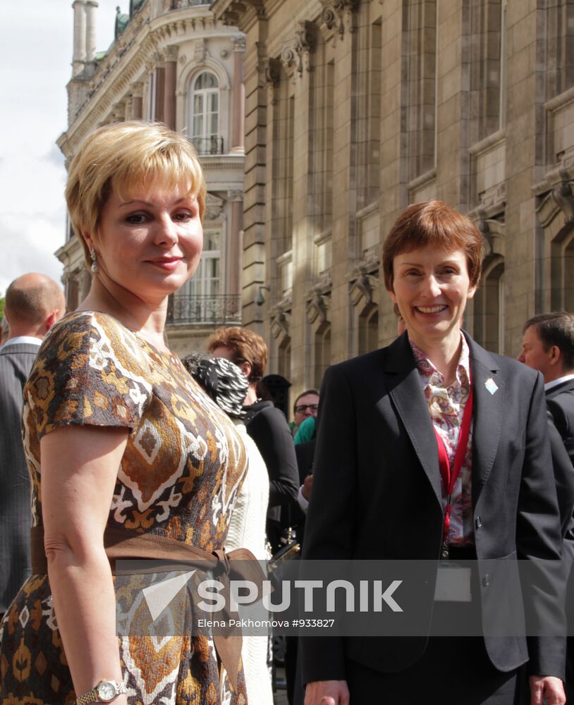 Yelena Gagarina and