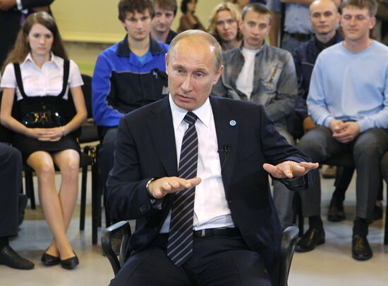 Vladimir Putin visits Urals Federal District