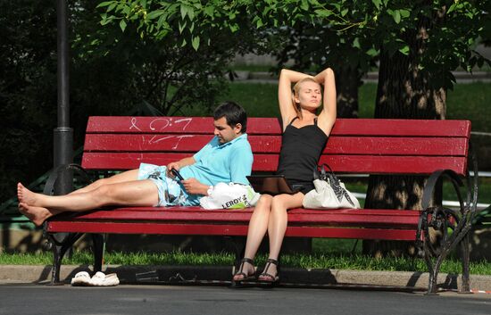Muscovites at rest