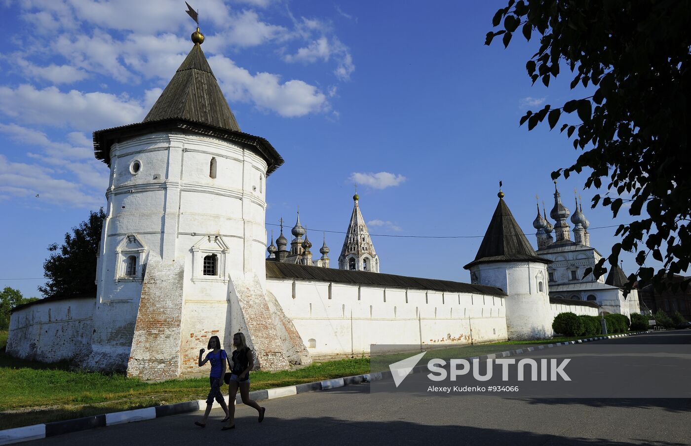 Russian towns. Yuryev-Polsky