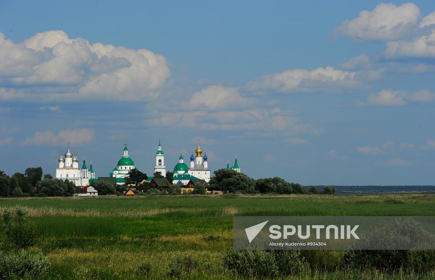 Towns of Russia. Rostov Veliky