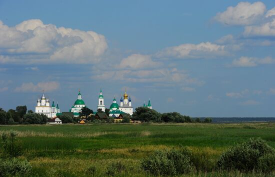 Towns of Russia. Rostov Veliky