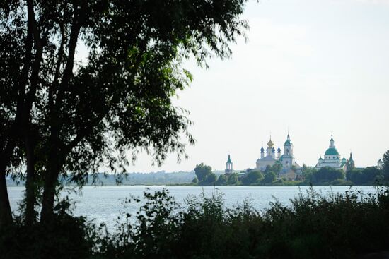 Towns of Russia. Rostov Veliky