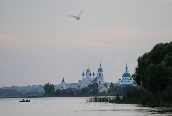 Towns of Russia. Rostov Veliky
