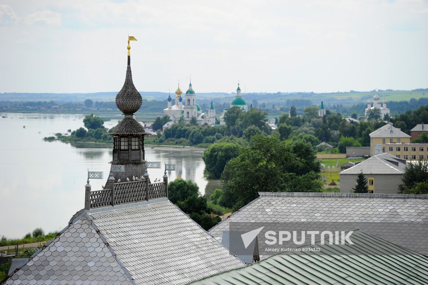 Russian towns. Rostov Veliky