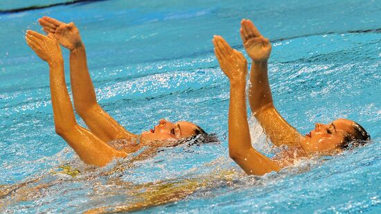 Ona Carbonell and Andrea Fuentes