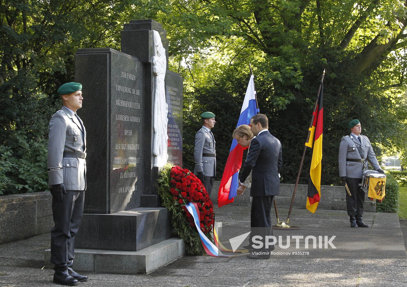 Dmitry Medvedev's visit to Hanover. Day two