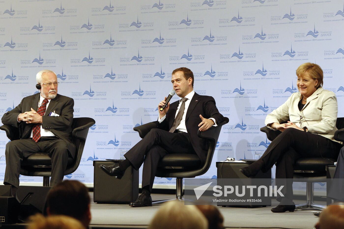 Dmitry Medvedev's visit to Hanover. Day two