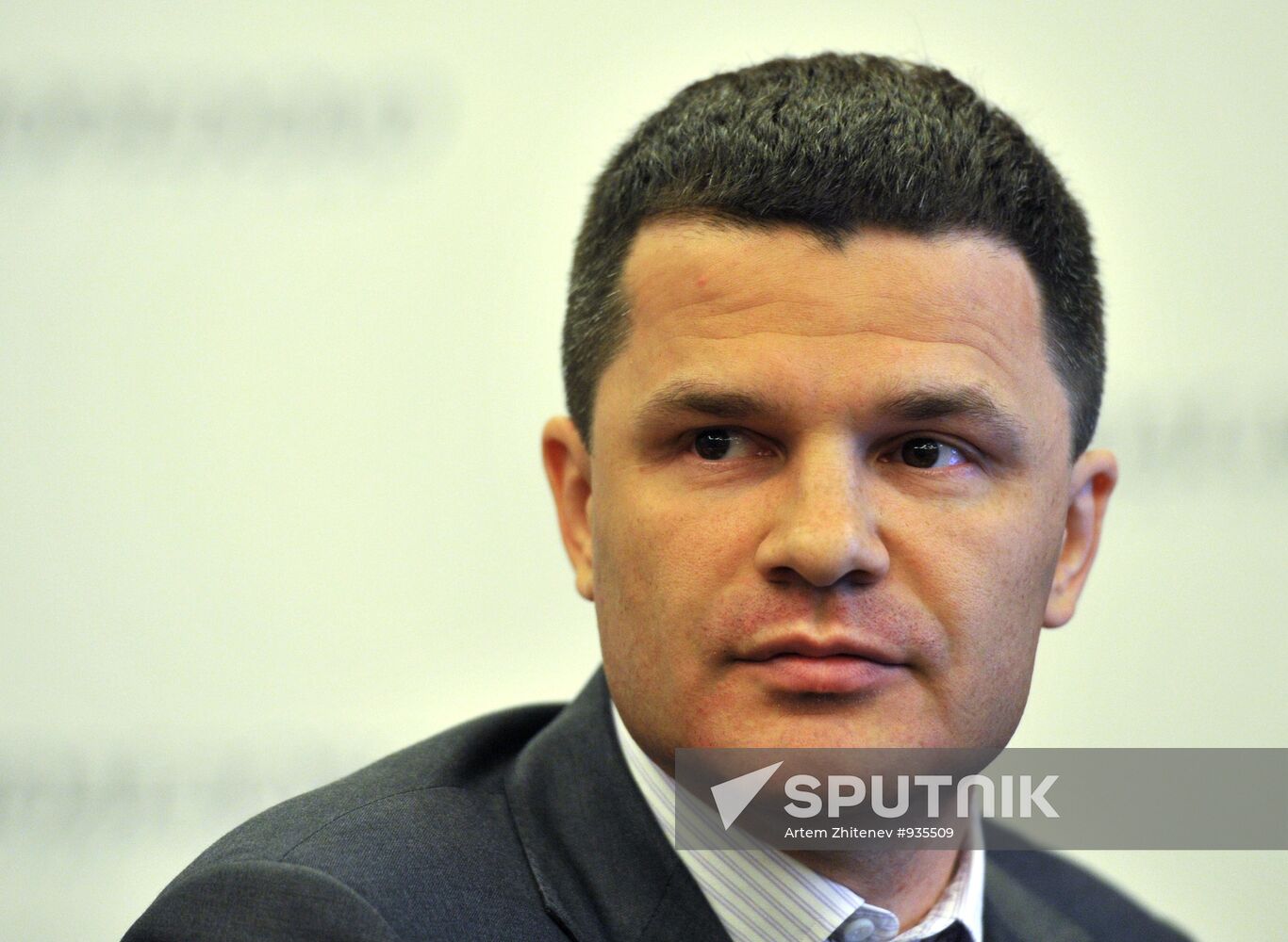 Press conference by Dmitry Kamenshchik