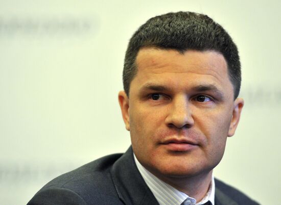 Press conference by Dmitry Kamenshchik