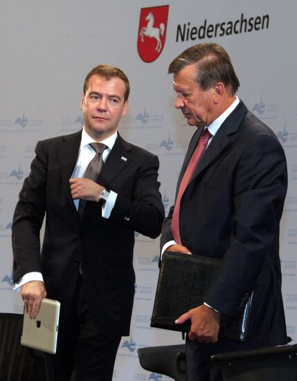 Dmitry Medvedev and Viktor Zubkov