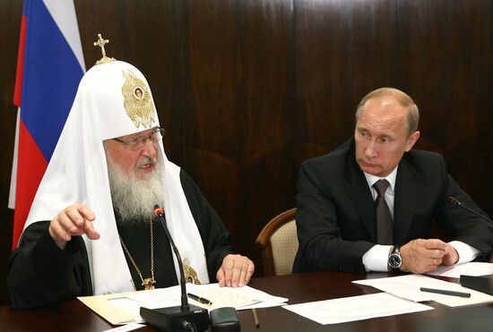 Vladimir Putin meets with religious spokespersons