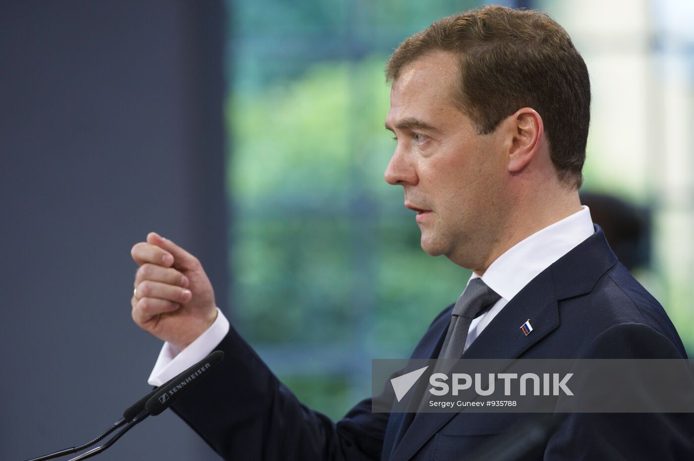 Dmitry Medvedev's visit to Hanover. Day two
