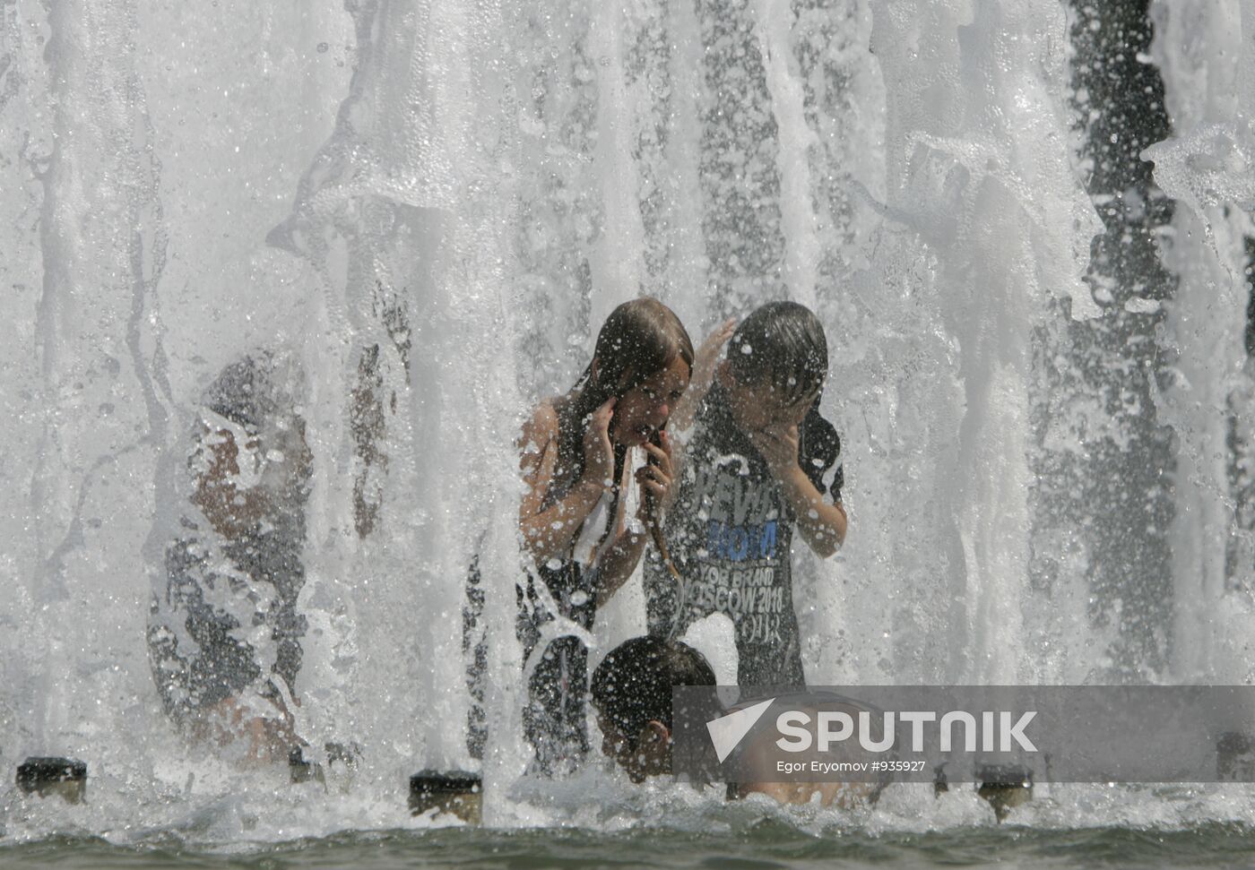 Minsk hit by heatwave