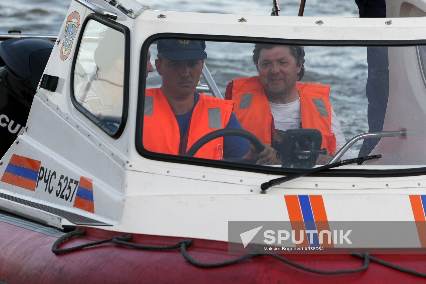 Viktor Olersky visits Bulgaria cruise boat accident site