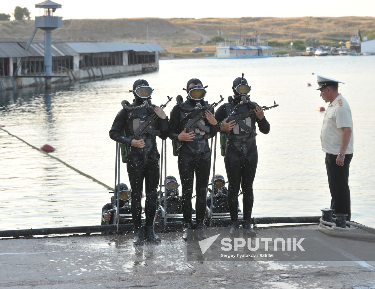 Black Sea fleet drills in Sevastopol